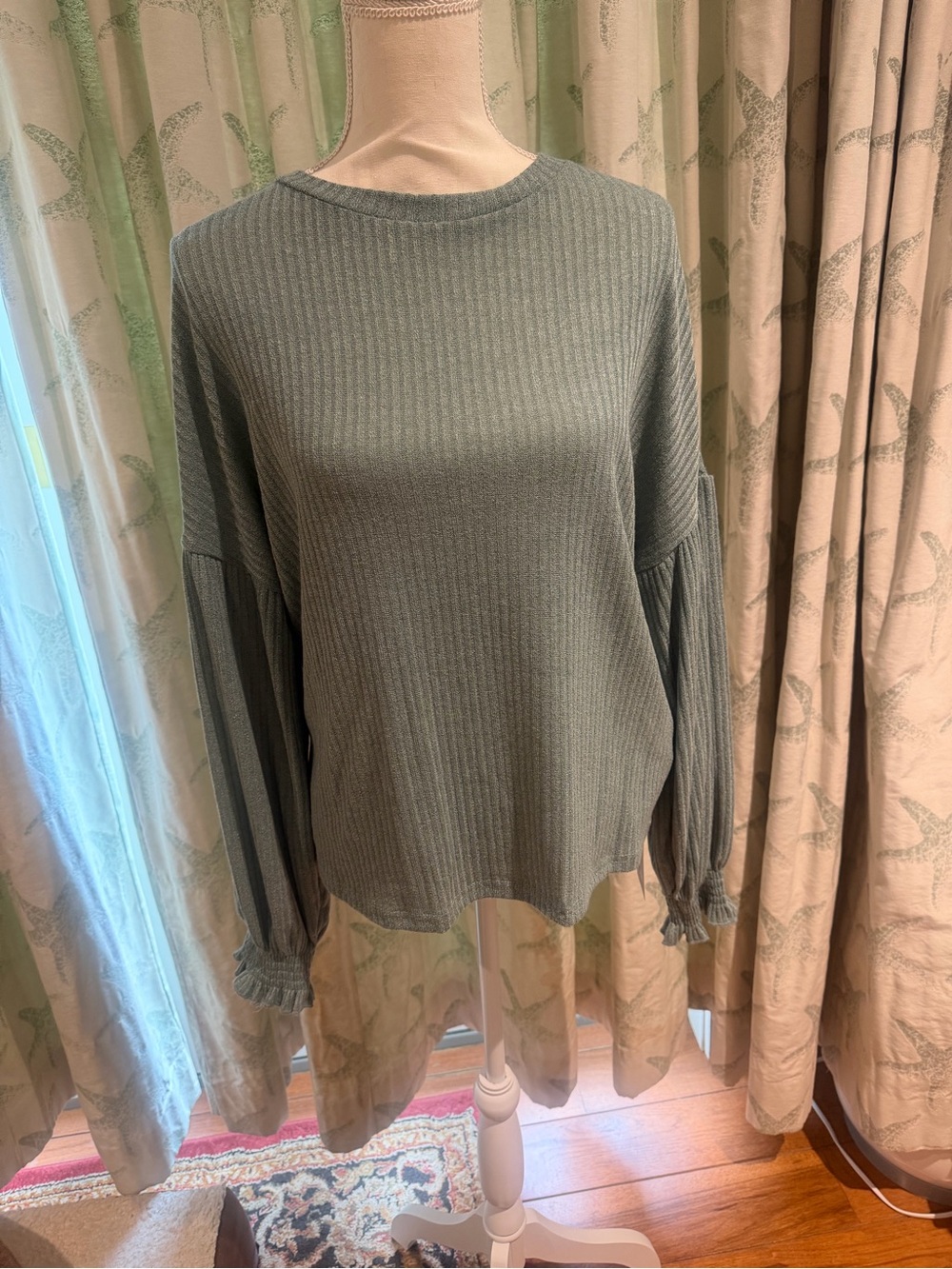 Womens Sage Green Ribbed Long-Sleeve Blouse